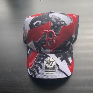 BOSTON RED SOCKS HAT BRAND NEW WITH TAGS